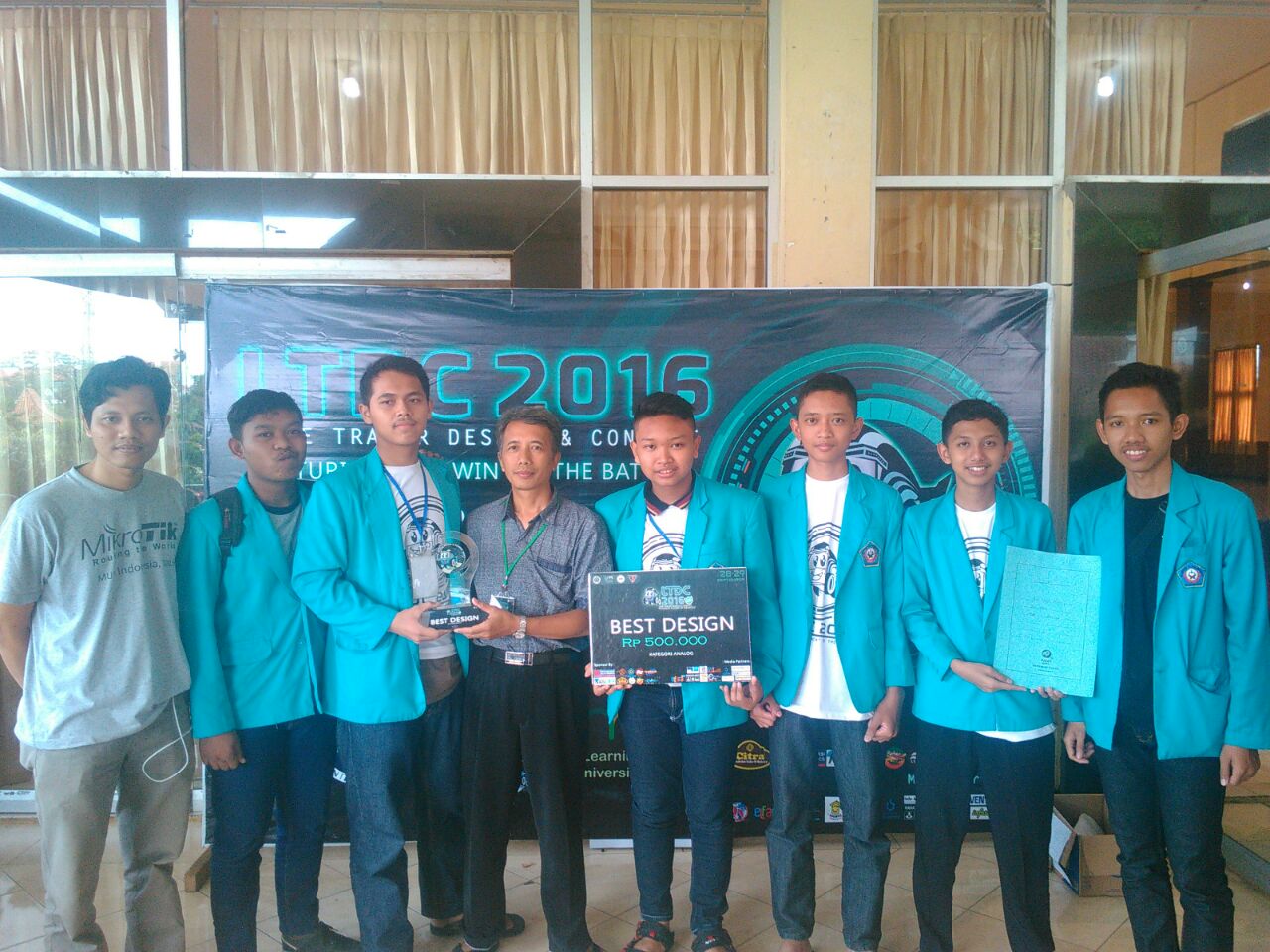 Tim Robotik MAN 2 Ponorogo, Juara Best Design LTDC di Malang