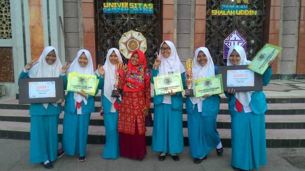 MAN 2 Ponorogo Juara Festival Remaja Muslim di UGM