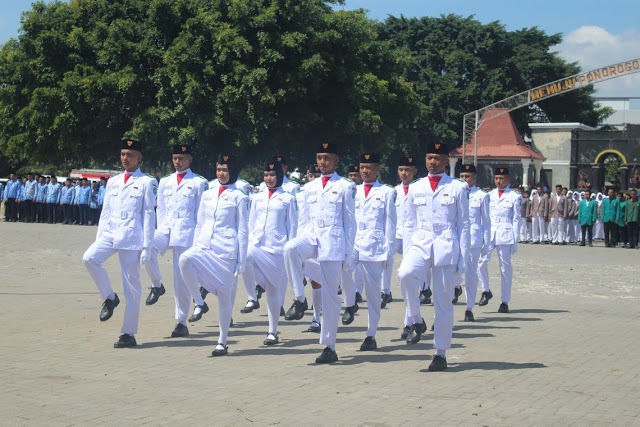 3 Siswa MAN 2 Ponorogo Menjadi PASKIBRAKA Kab. Ponorogo