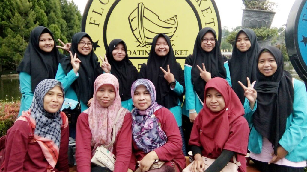 Tour Bandung dan Kunjungan Kampus Universitas Padjajaran MAN 2 Ponorogo