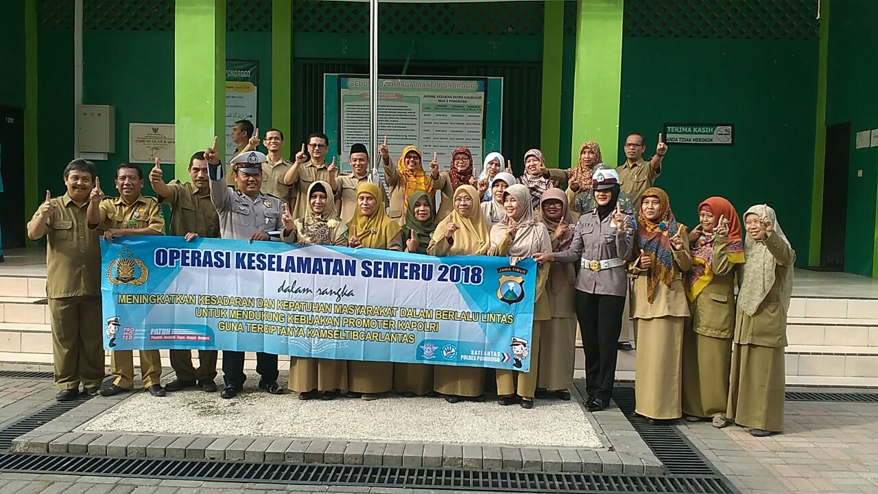 Sosialisasi Tertib Berlalulintas dari Kasatlantas Ponorogo Sosialisasi Tertib Berlalulintas dari Kasatlantas Ponorogo