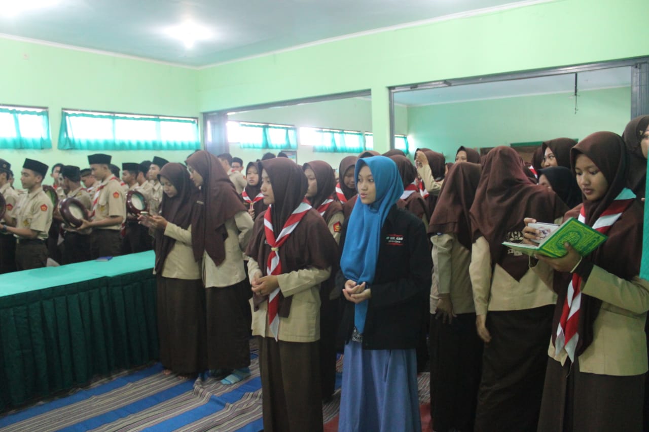 Kegiatan Maulid Diba' Wal Barzanji MT Ulul Albab Kegiatan Maulid Diba' Wal Barzanji MT Ulul Albab