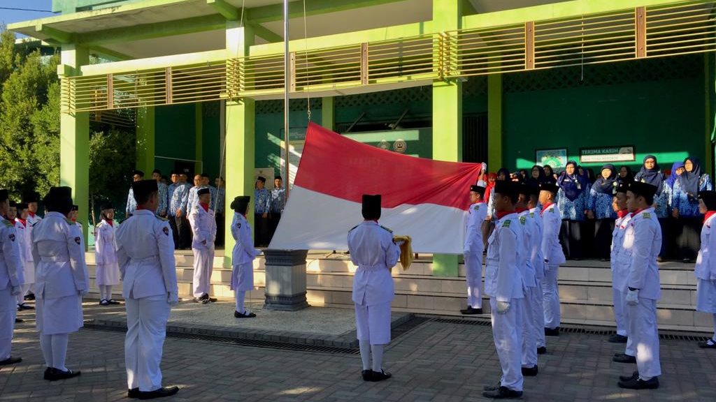 Dirgahayu RI ke-74 Mandapo Siap Cetak Generasi Emas