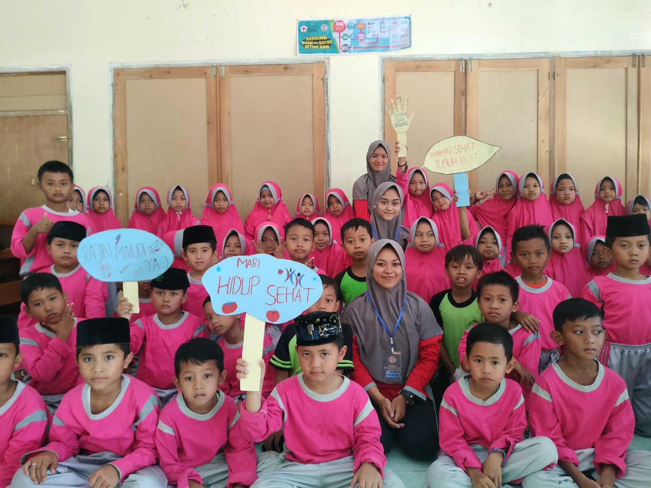 PMR MAN 2 Ponorogo Gelar Sosialisasi PHBS & Pengobatan Gratis