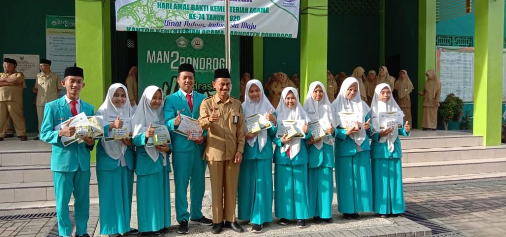 Gebyar Prestasi dan Penghargaan Lomba Resensi