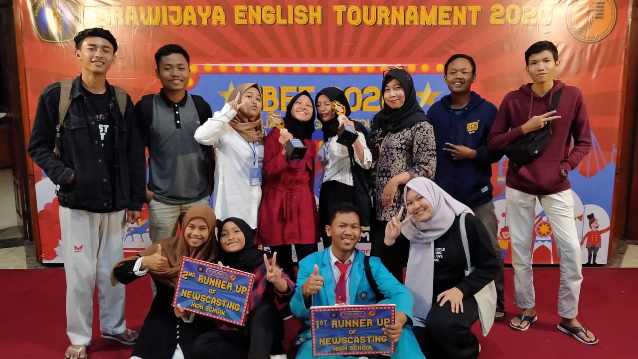 Bersama Alumni di Newscast Brawijaya English Tournament 2020