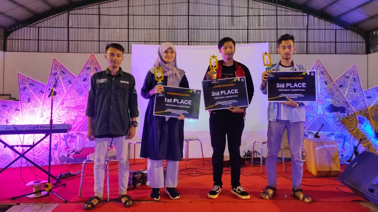 Sabet Juara 1 dan Juara 3 Short Movie Festival Budaya Komunikasi