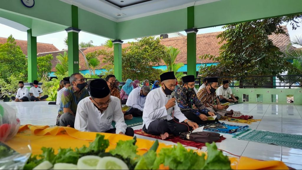 Peletakan-Batu-Pertama-Pembangunan-Gedung-Workshop-9