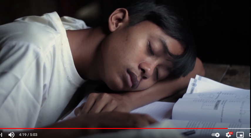 Juara Favorit Erlangga Short Video Competition 2021