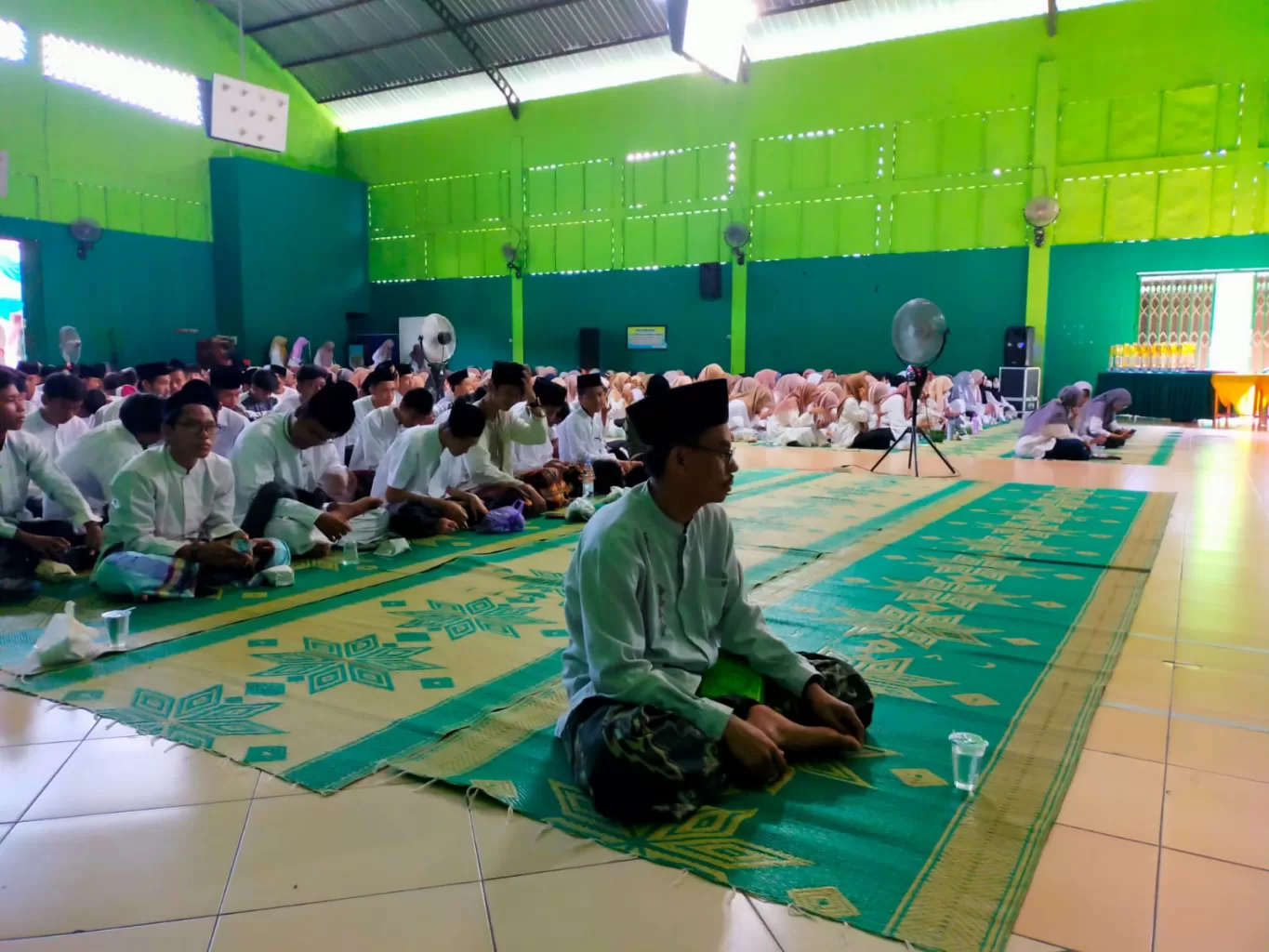 Peringatan Maulid Nabi dan Hari Santri 2022 di MAN 2 Ponorogo