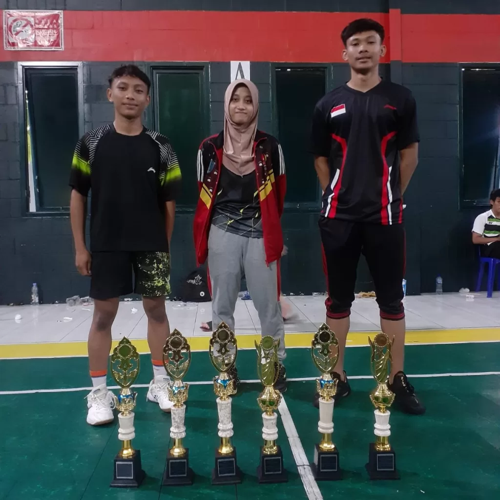Siswa MAN 2 Ponorogo Raih Beberapa Kejuaraan Bulutangkis Bupati Cup Madiun