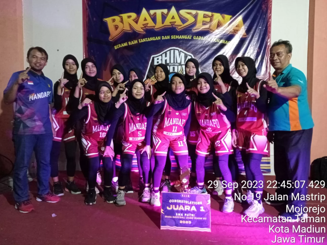 Tim Basket Putri MAN 2 Ponorogo Kalahkan Tuan Rumah